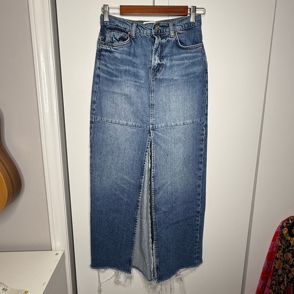 Reformation Tazz Maxi Denim Skirt with Slit - Size 24 - Picture 3 of 13